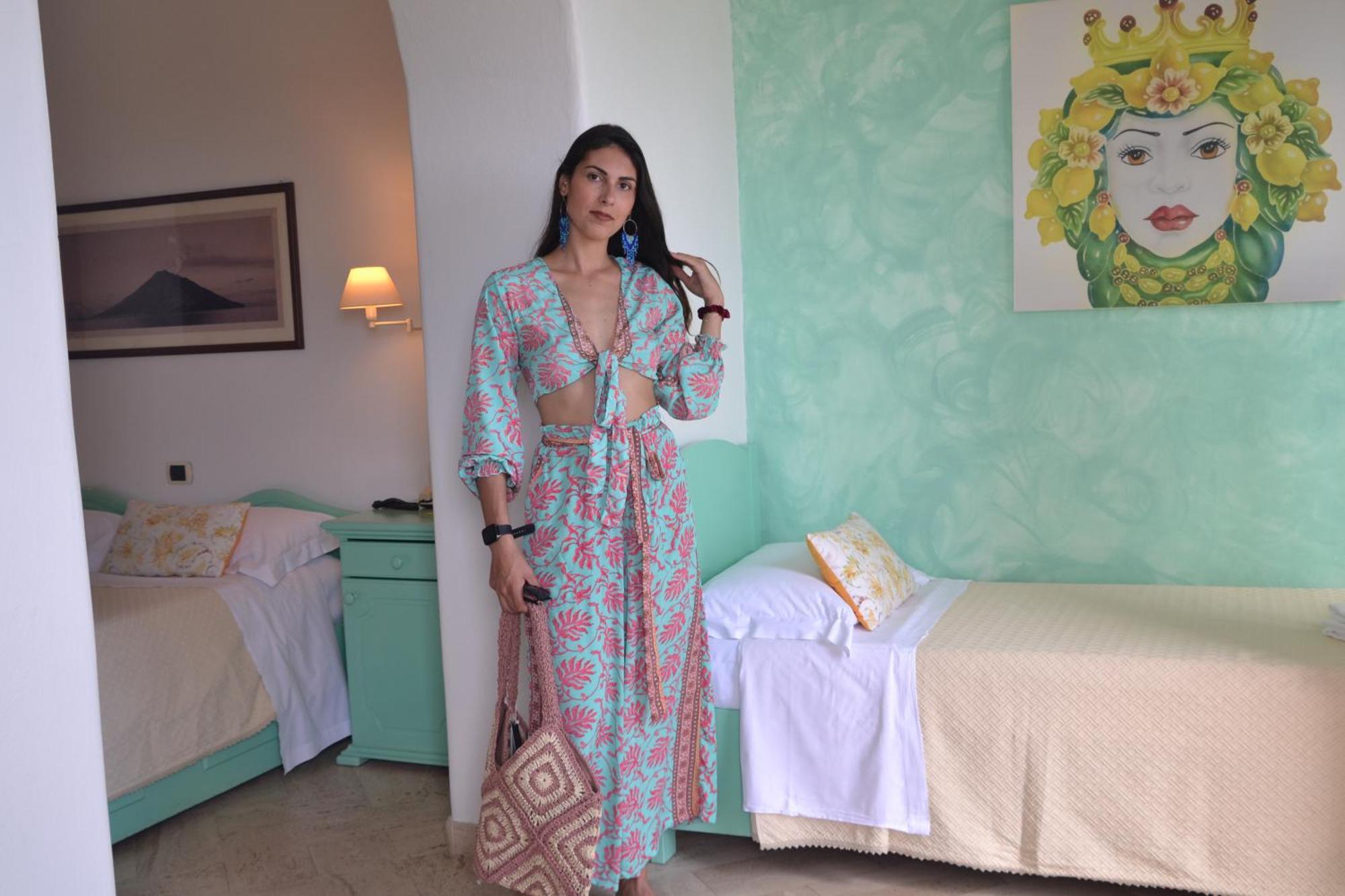 Stromboli Suite Apartment With Terrace Volcano & Sea View 외부 사진